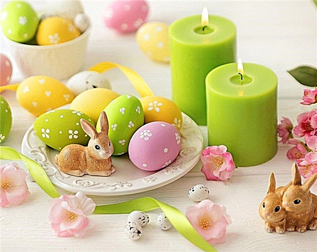 Khabiso ea Easter ea DIY: mehopolo le lihlopha tse hloahloa